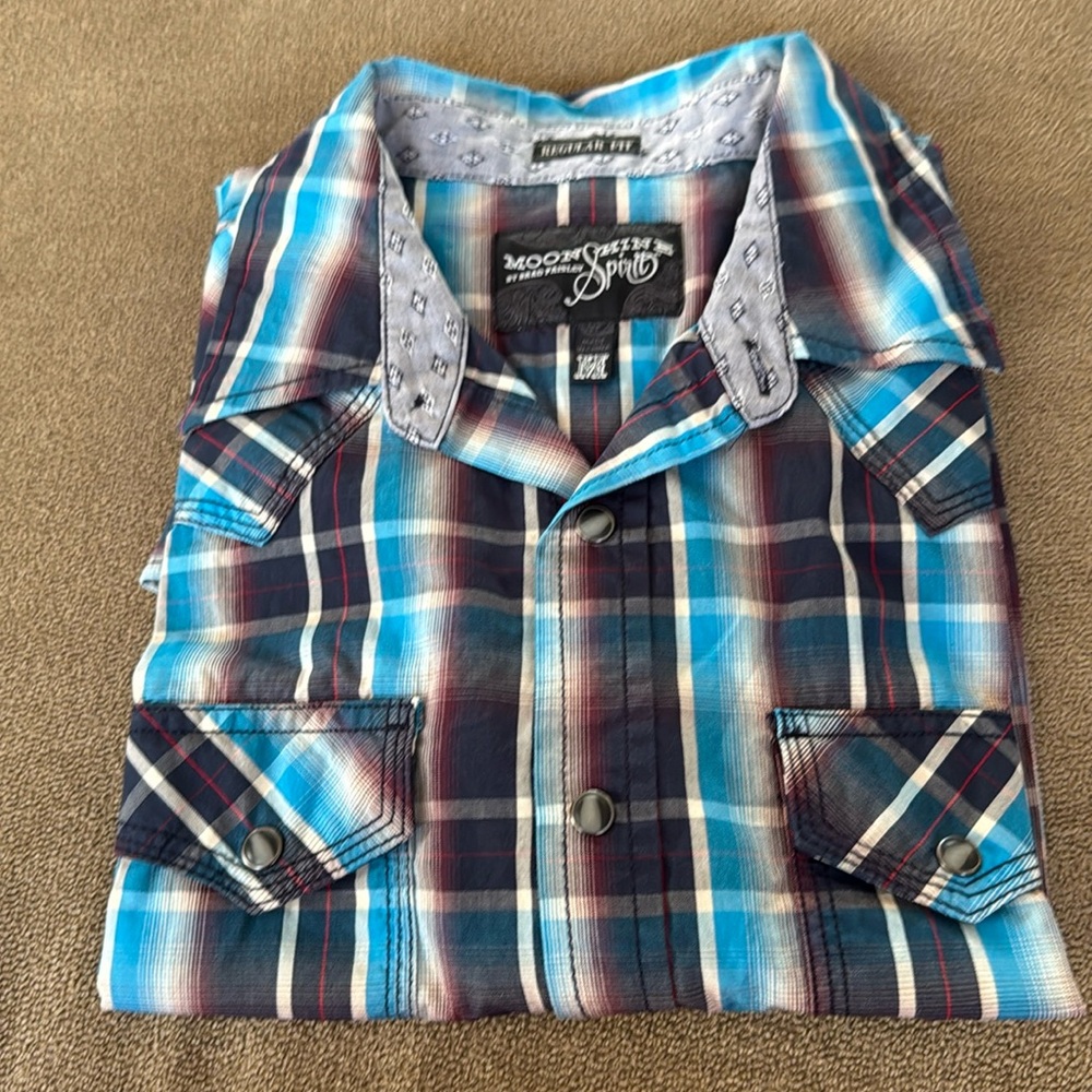 Moon Shine Spirit Collection by Brad Paisley Button Down Regular Fit M (NH)